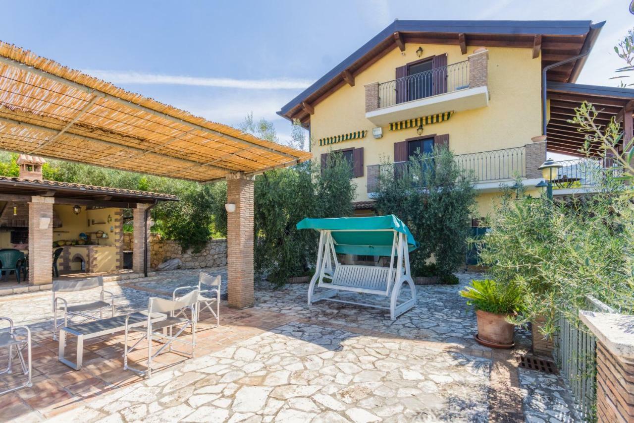 Villa La Casetta Sonnino Esterno foto