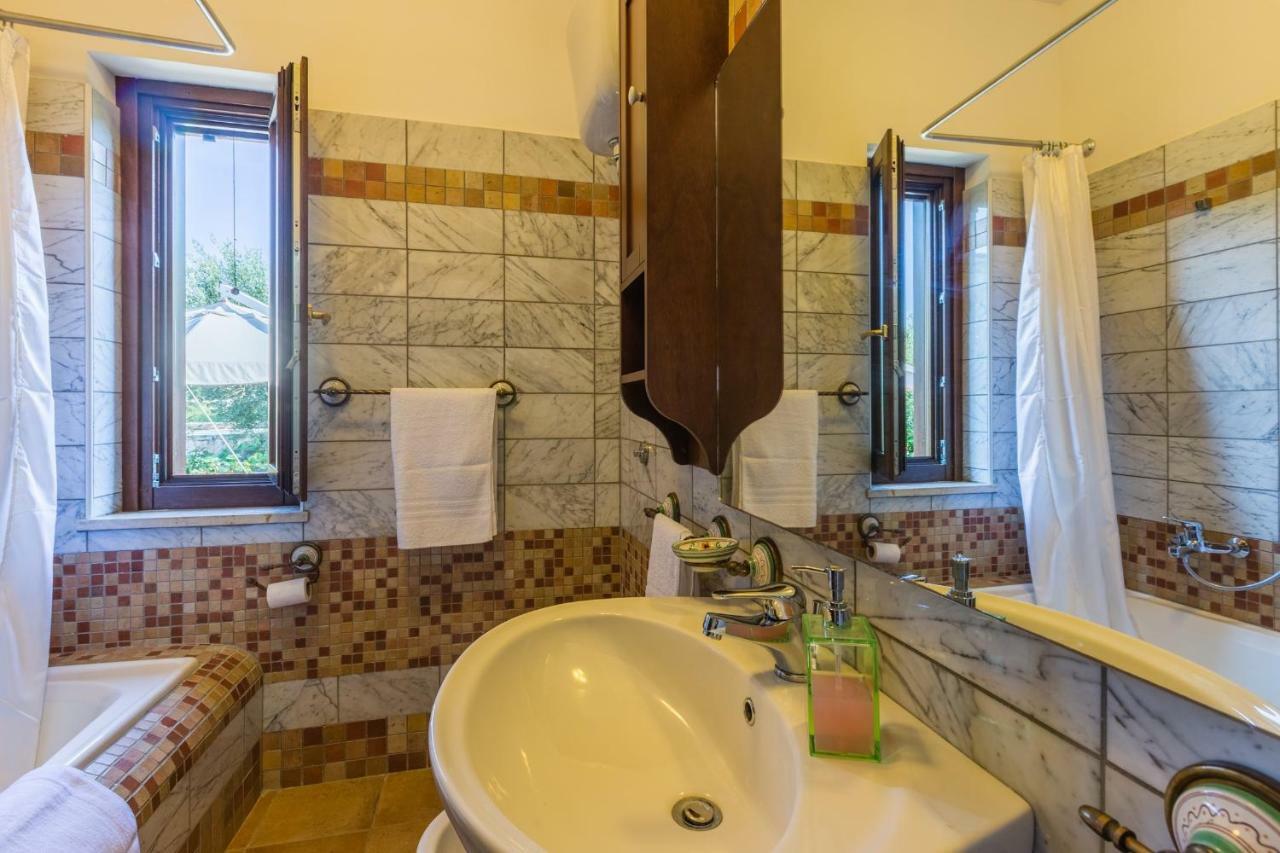 Villa La Casetta Sonnino Esterno foto
