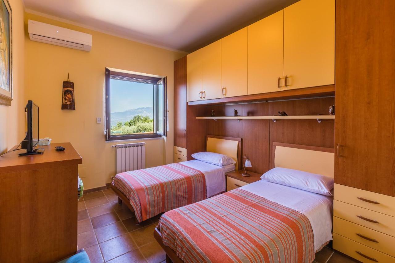 Villa La Casetta Sonnino Esterno foto
